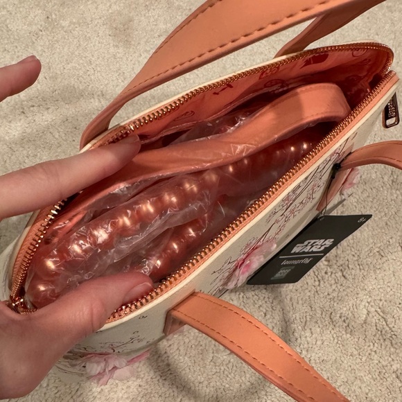 Loungefly Princess Leia Cherry Blossoms 2022 Galactic Convention Exclusive - Picture 11 of 11